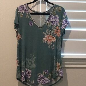 Maurices Green and Floral Relaxed Short Sleeve Tee, size lg